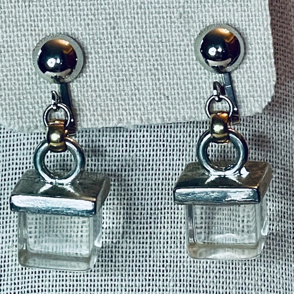 Vintage hard to find Robert Rose Parure of faux pearls and lucite blocks. - Picture 10 of 12